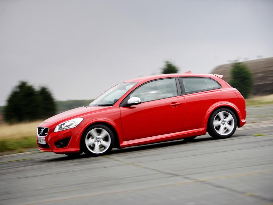  Volvo C30 R-Design 2009 года  (UK) (фото 3 из 11)